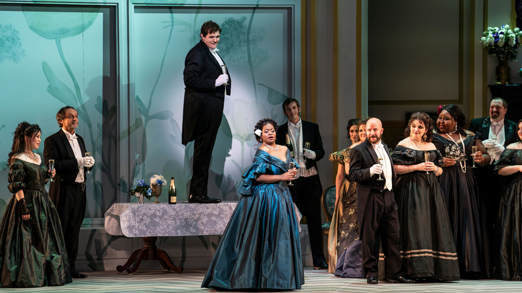 Wolf Trap Opera artists perform in "La traviata"